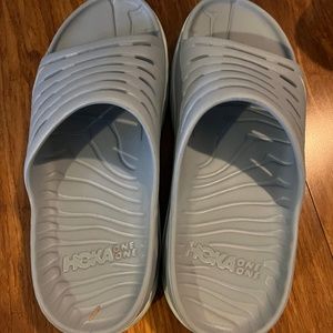 Hoka slides